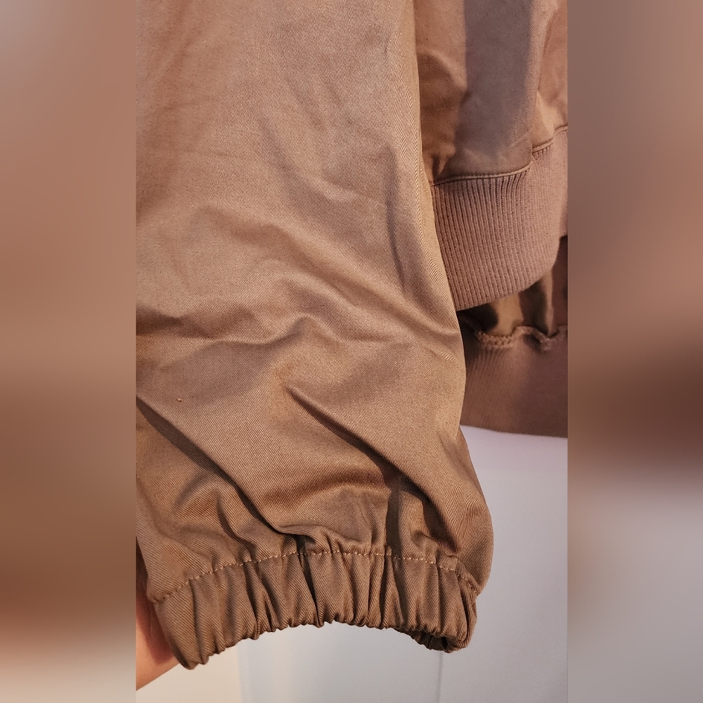 Nike Women's Sportwear Oversized‎ 1/4 Zip Twill Top-Brown Long Sleeve Sz Med NWT - Picture 12 of 13